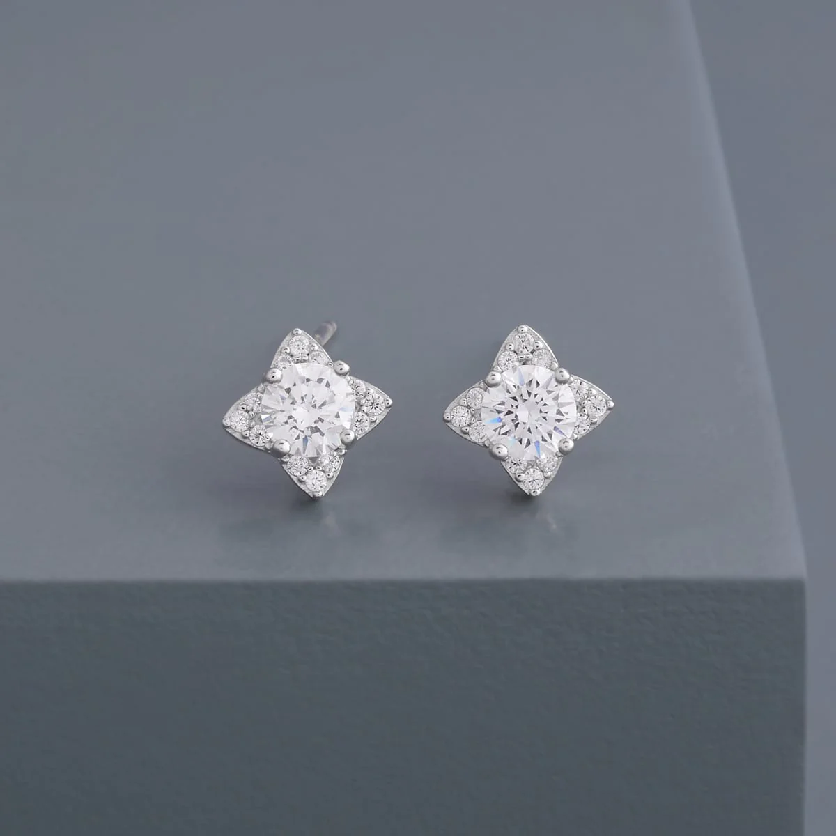 92.5 Silver Earring 194523 - Image 2