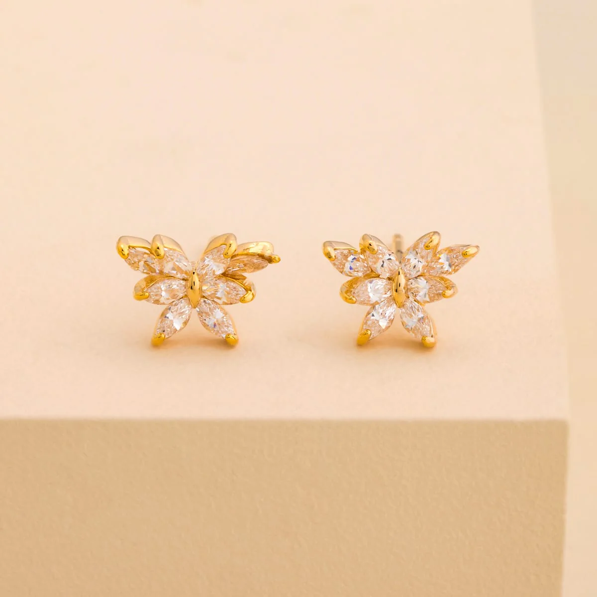 92.5 Silver Earring 194963 - Image 2