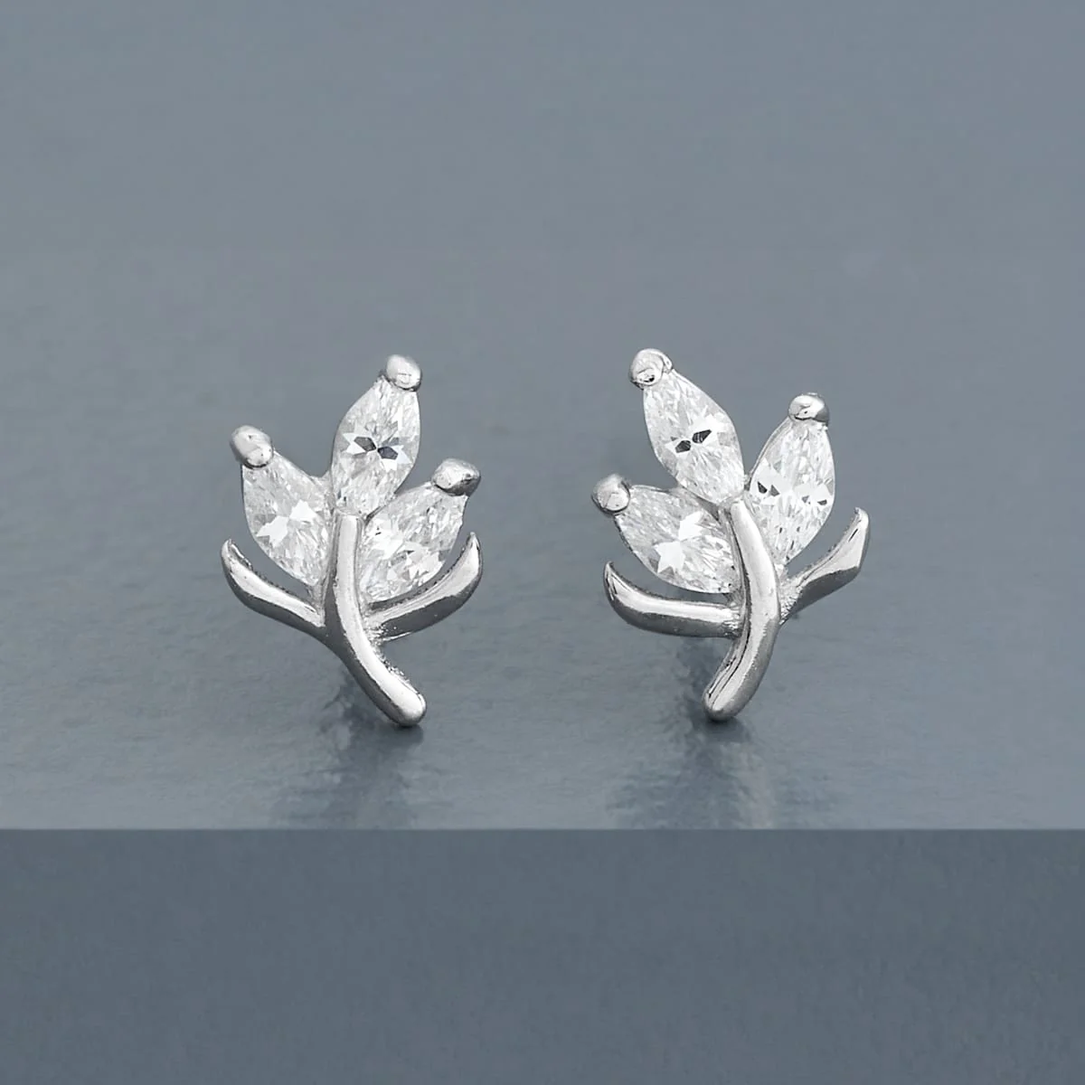 92.5 Silver Earring 194991 - Image 6