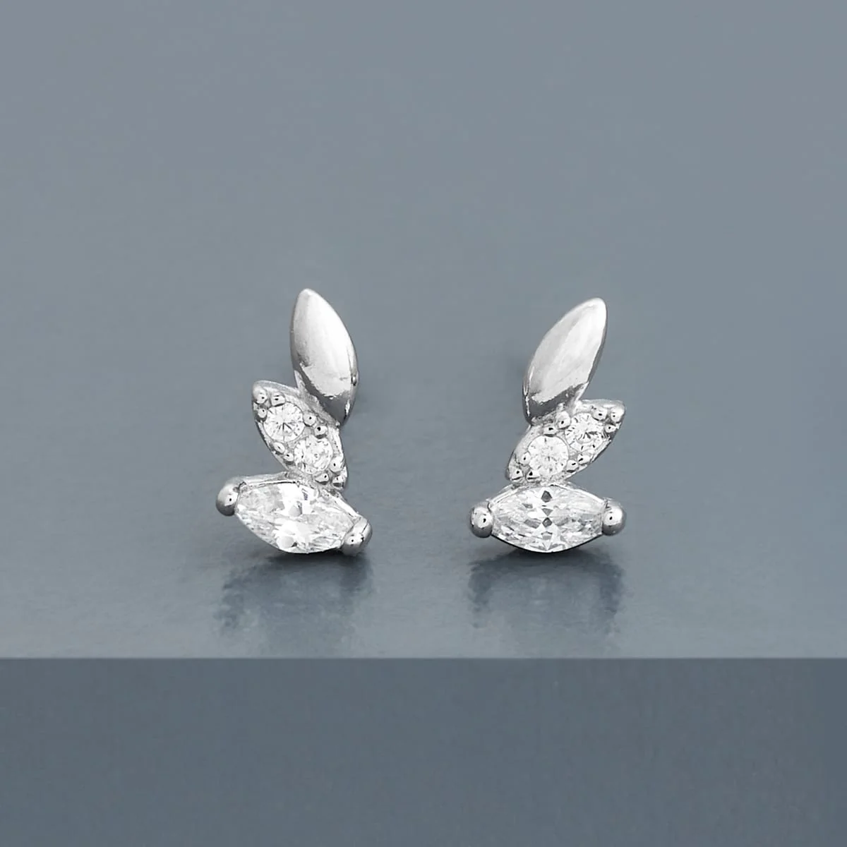 92.5 Silver Earring 194992 - Image 5