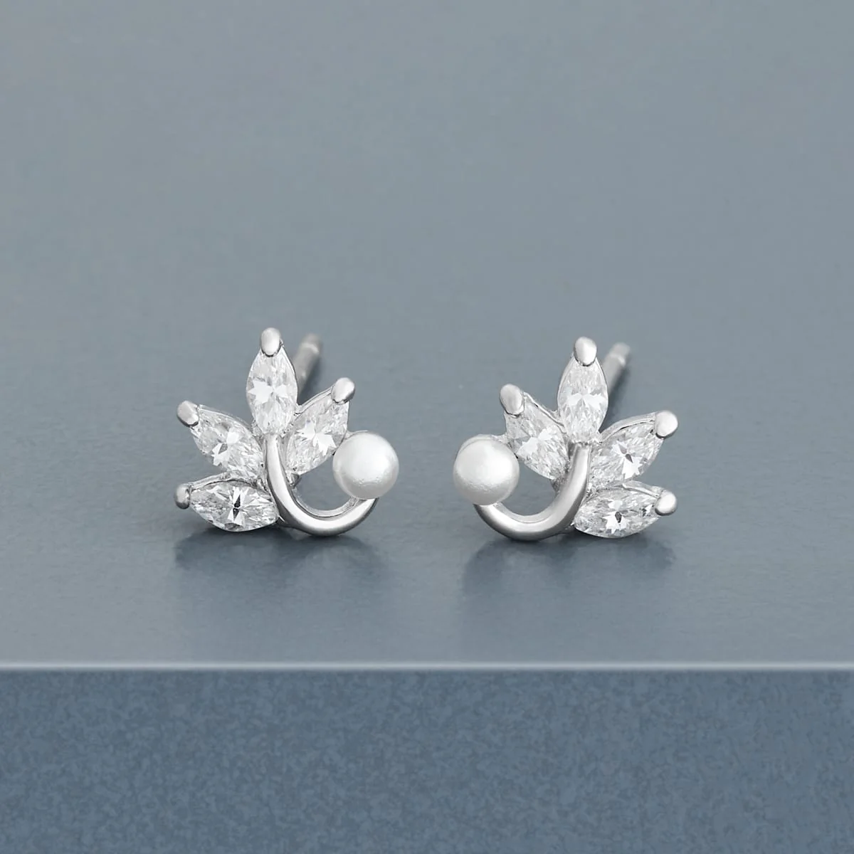 92.5 Silver Earring 195028 - Image 6