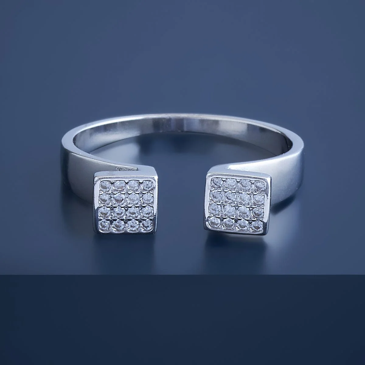 92.5 Silver Finger Ring 176836 - Image 3