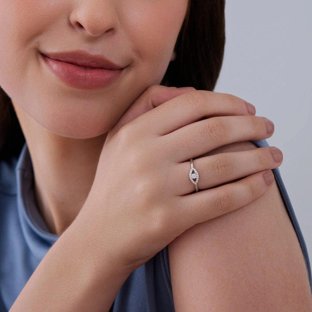 92.5 Silver Finger Ring 180869 - Image 2
