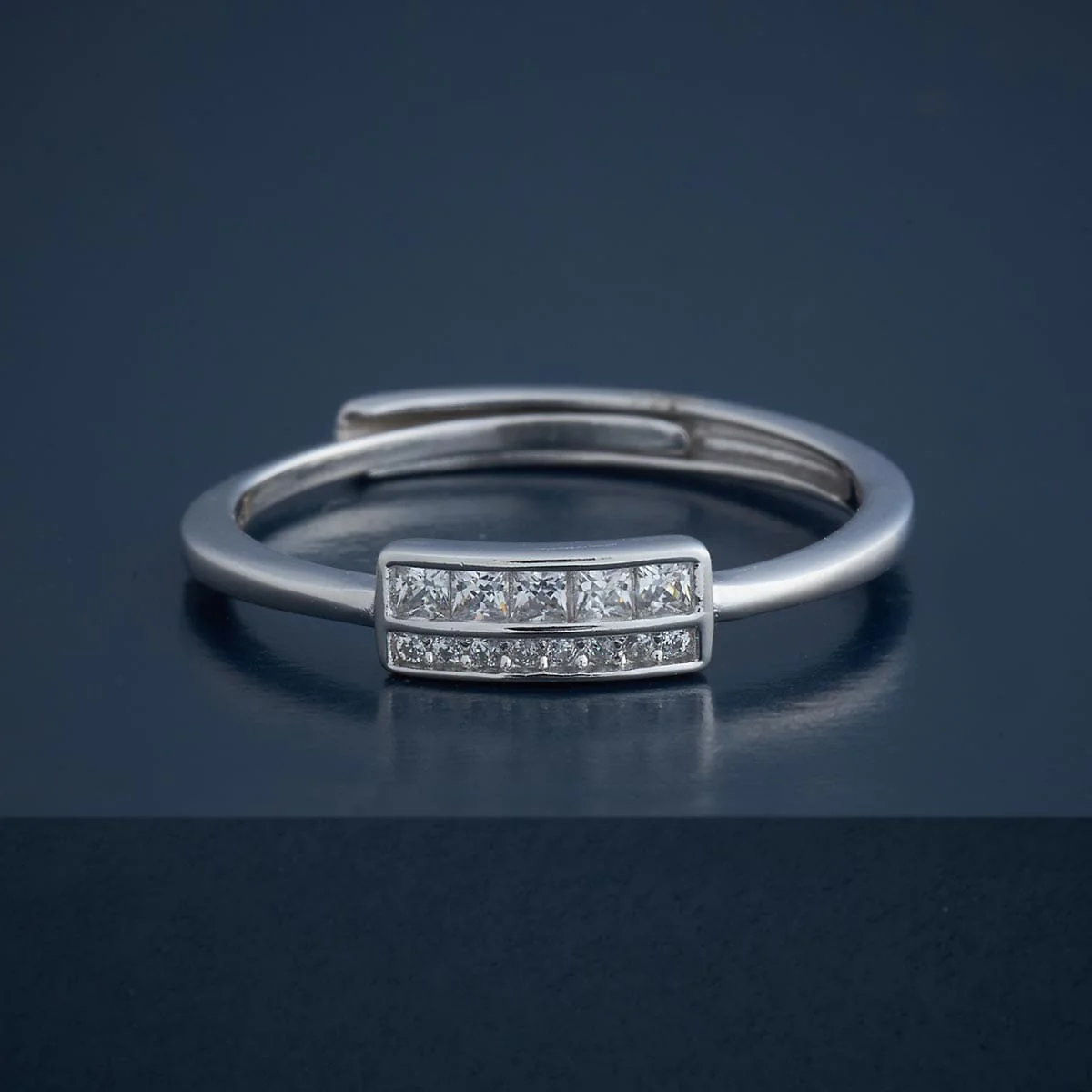92.5 Silver Finger Ring 182910 - Image 3