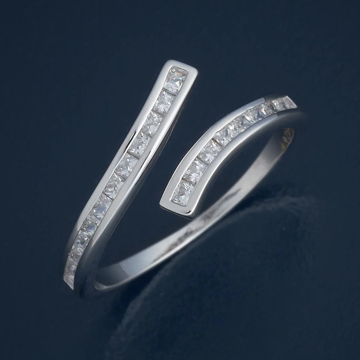 92.5 Silver Finger Ring 182921