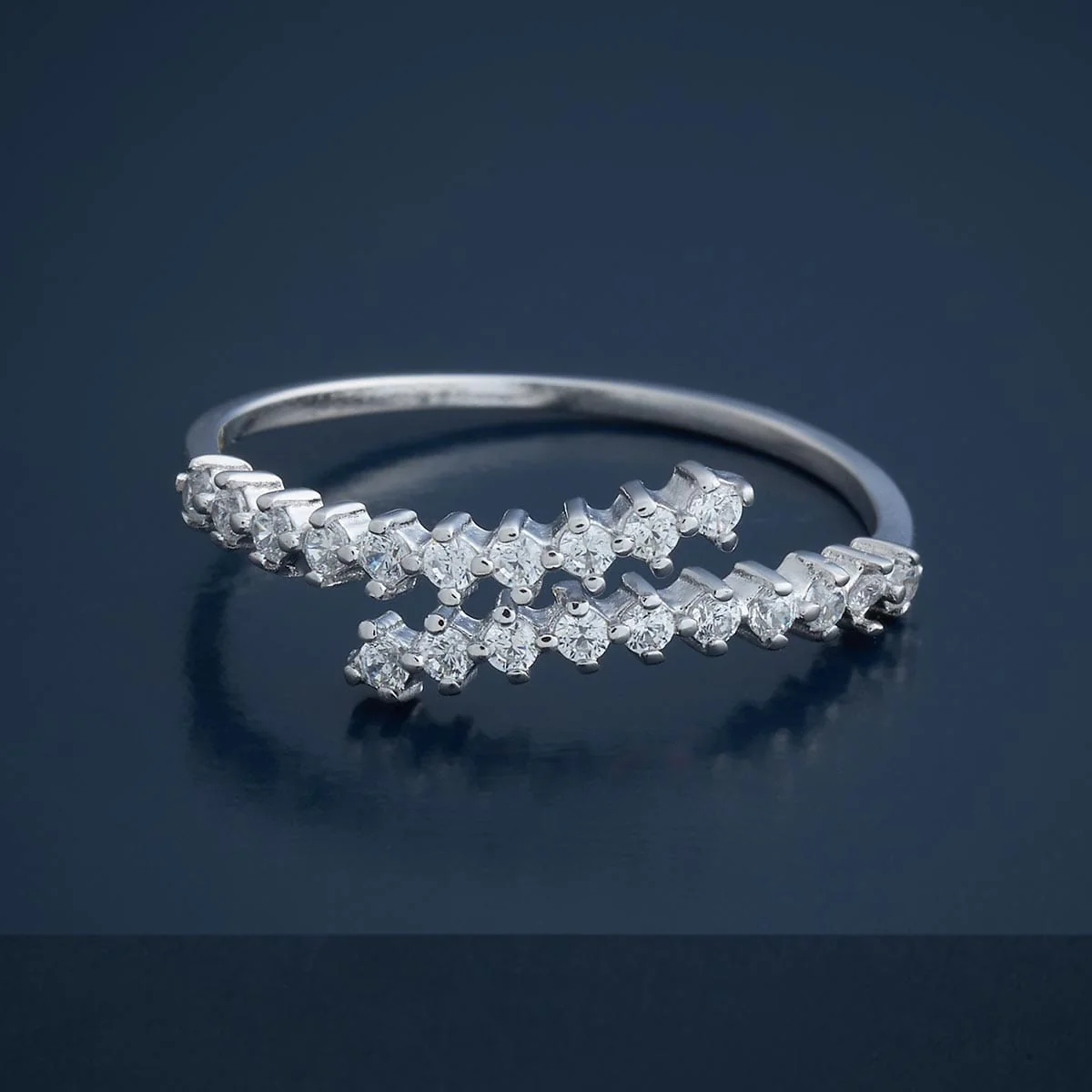 92.5 Silver Finger Ring 182924 - Image 3