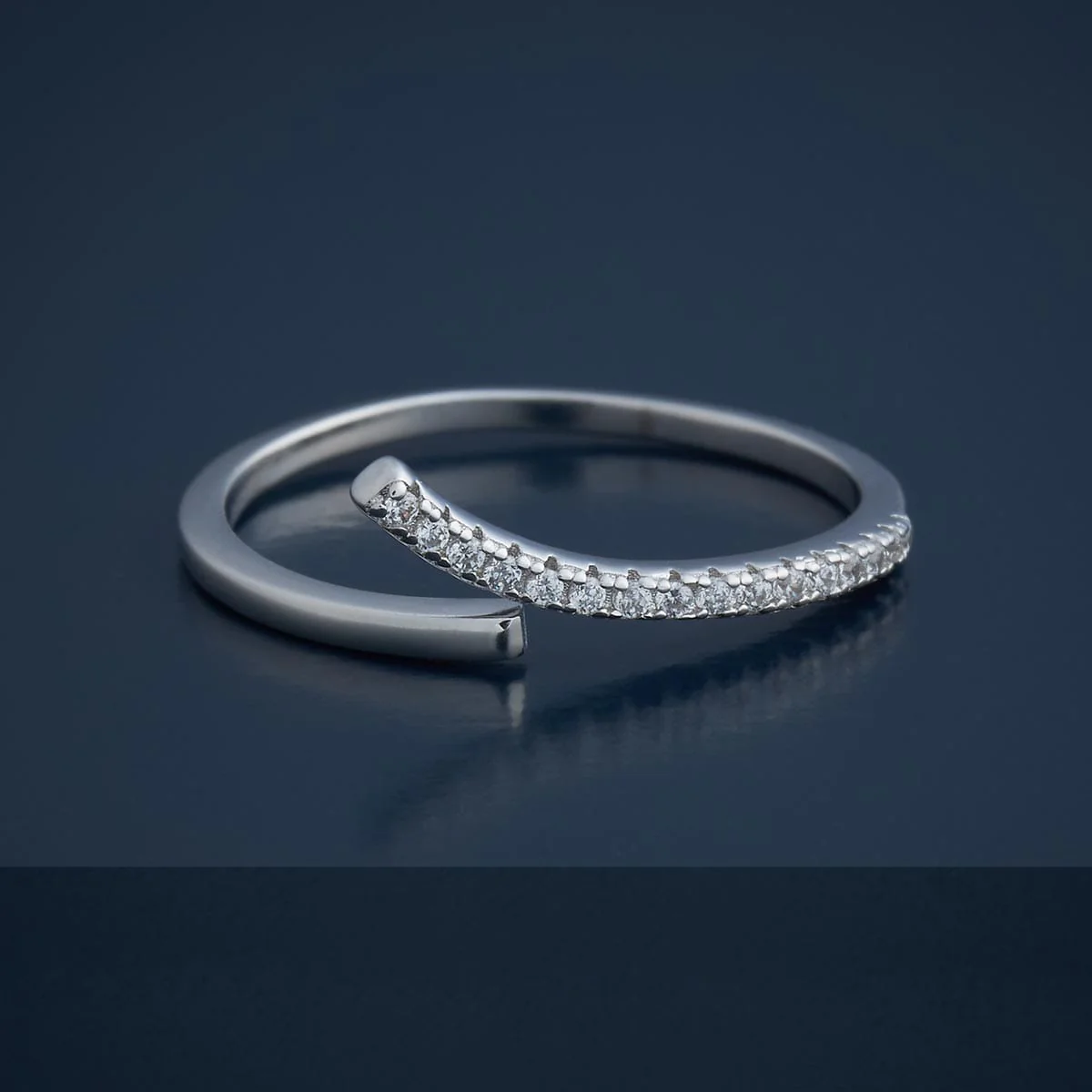 92.5 Silver Finger Ring 182952 - Image 3