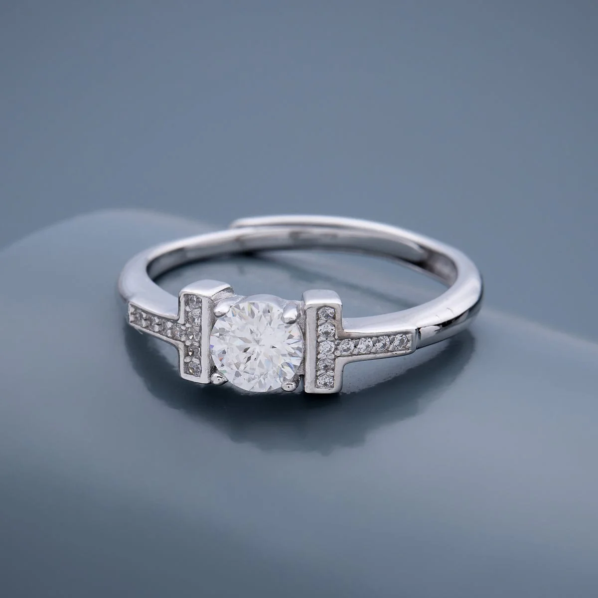 92.5 Silver Finger Ring 188546 - Image 6