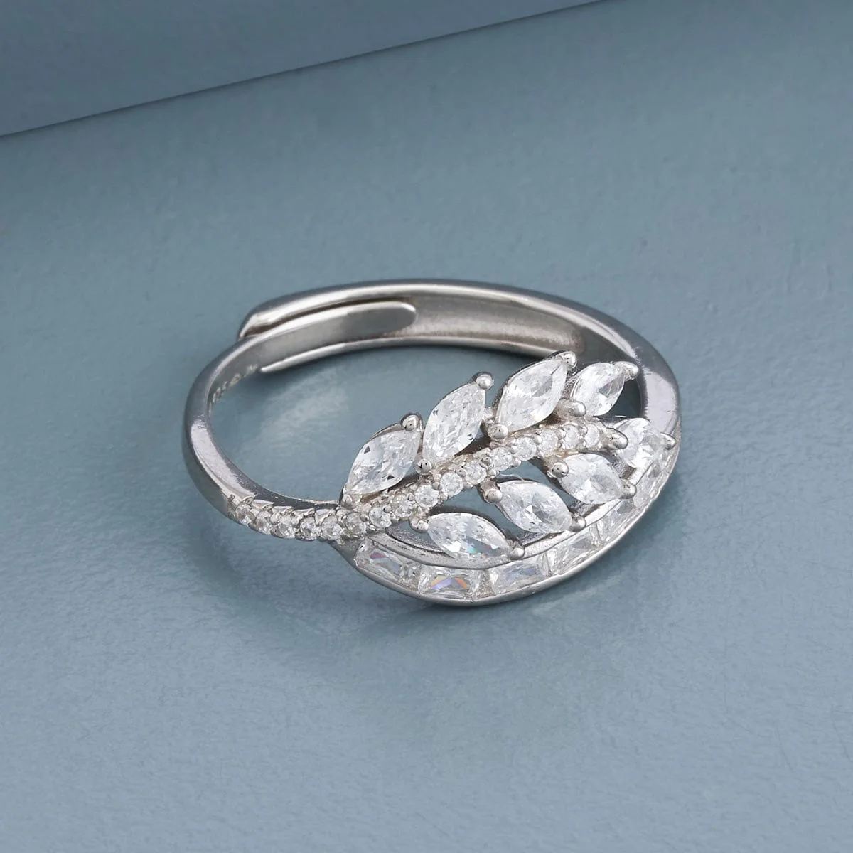 92.5 Silver Finger Ring 191186 - Image 6