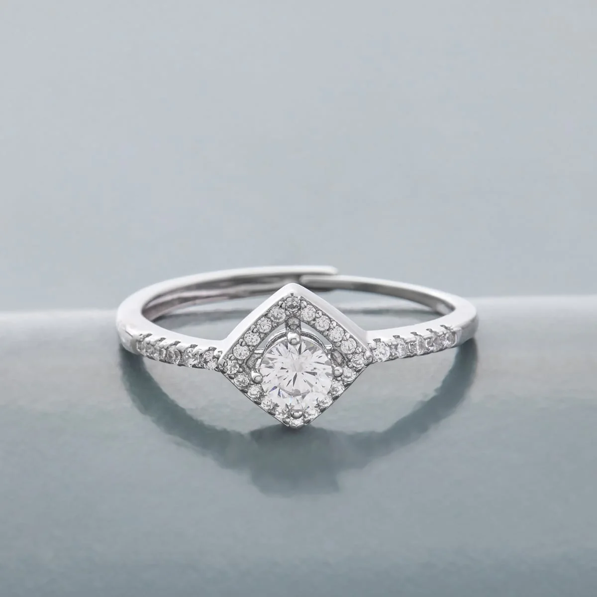 92.5 Silver Finger Ring 194379 - Image 7