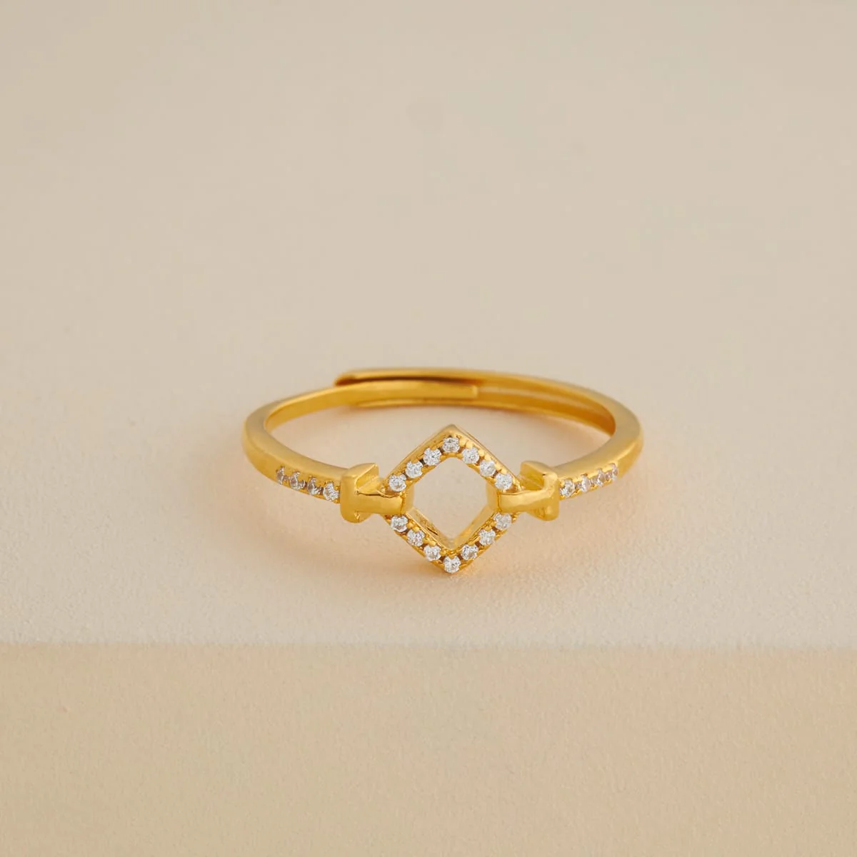 92.5 Silver Finger Ring 194591 - Image 2