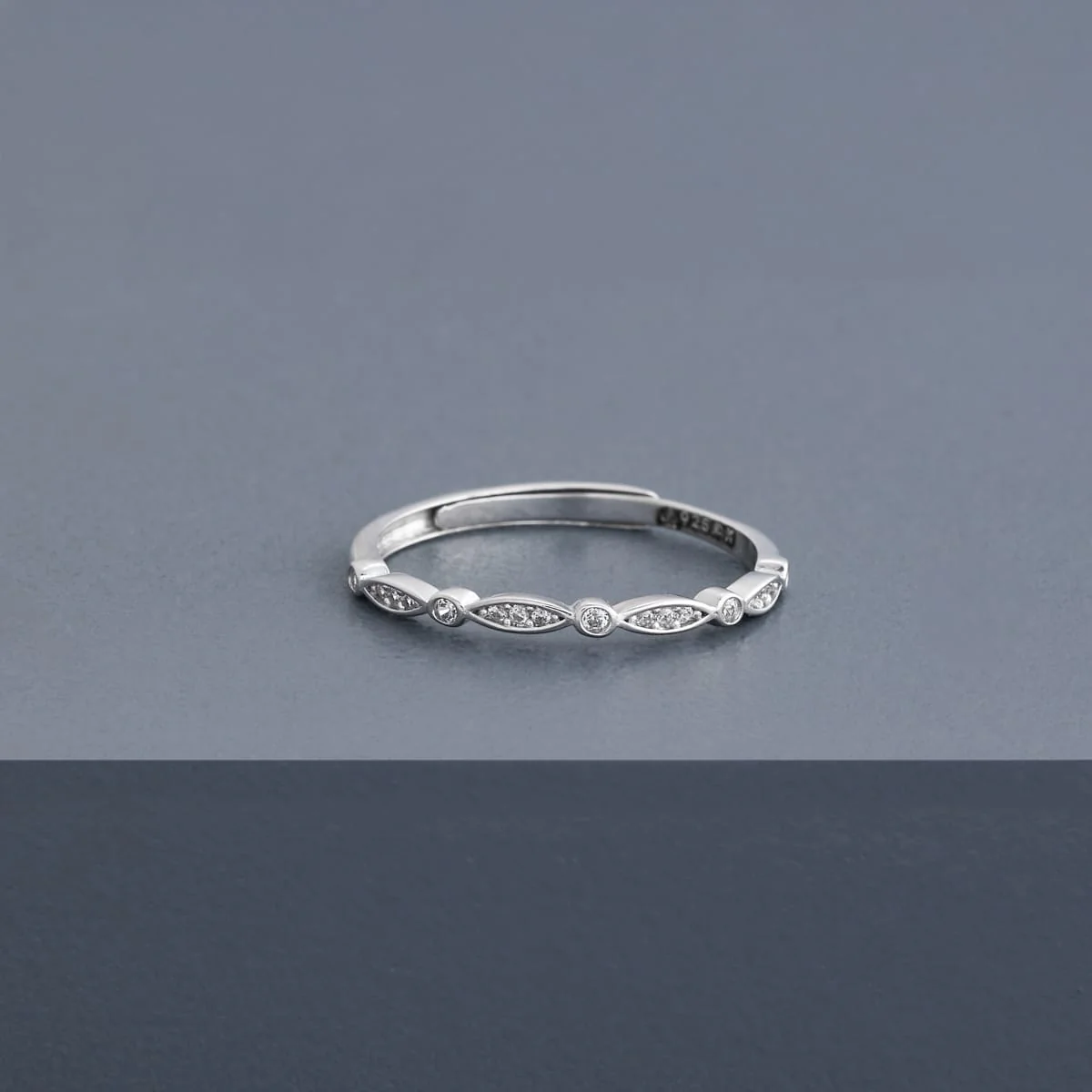92.5 Silver Finger Ring 194604 - Image 7