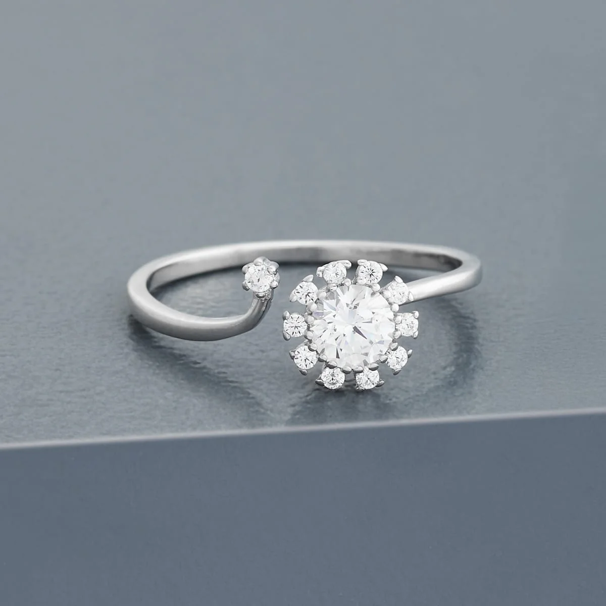 92.5 Silver Finger Ring 194608 - Image 7