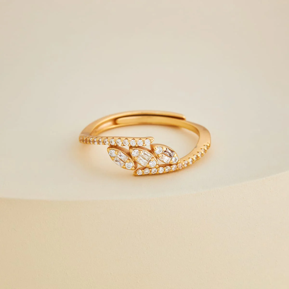 92.5 Silver Finger Ring 194842 - Image 2