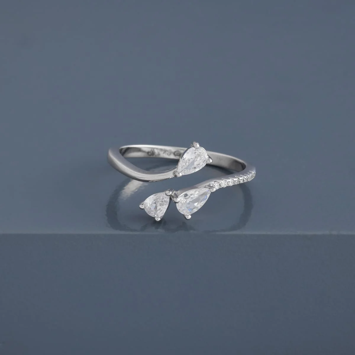 92.5 Silver Finger Ring 194859 - Image 6