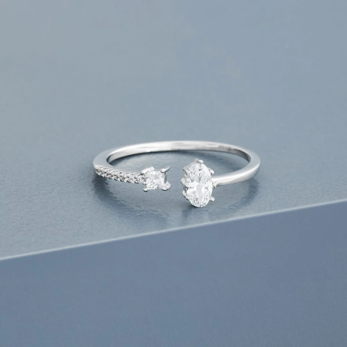 92.5 Silver Finger Ring 194863 - Image 7