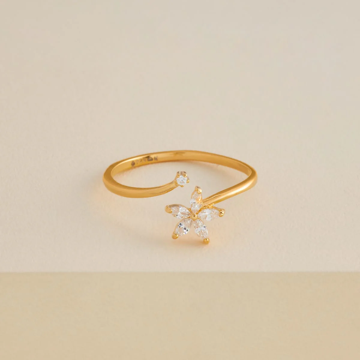 92.5 Silver Finger Ring 194894 - Image 2