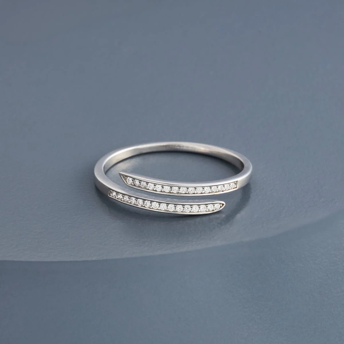 92.5 Silver Finger Ring 194899 - Image 6