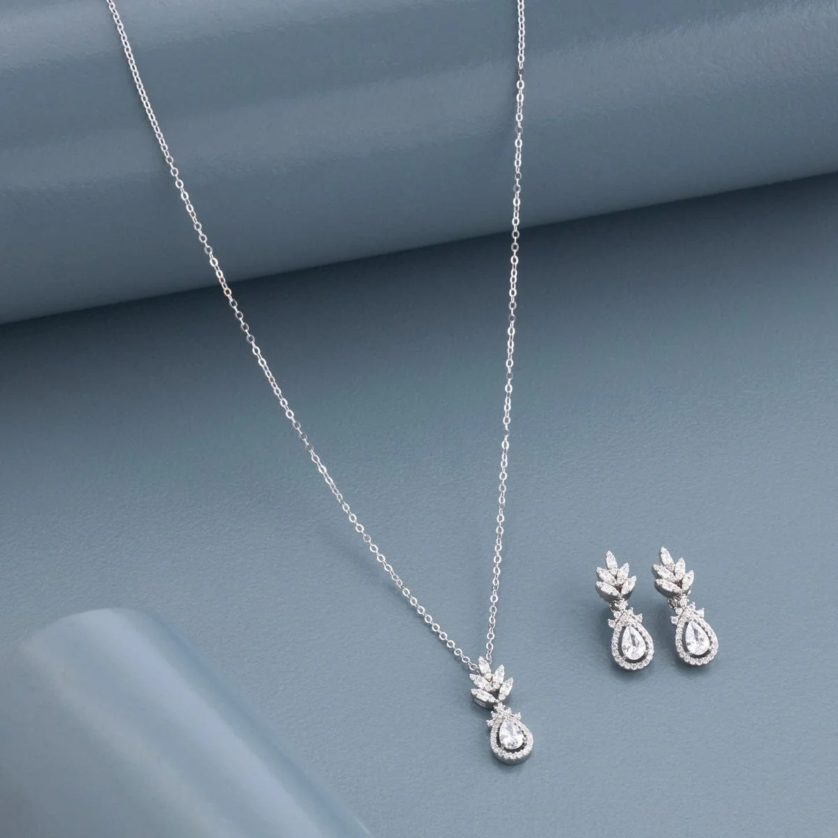 92.5 Silver Pendant With Chain and Earring Set 191360 - Image 7