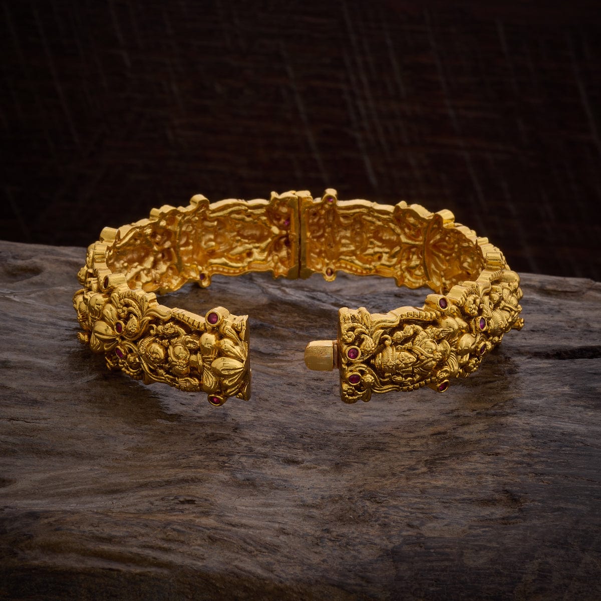 Antique Bangle 169561 - Image 3