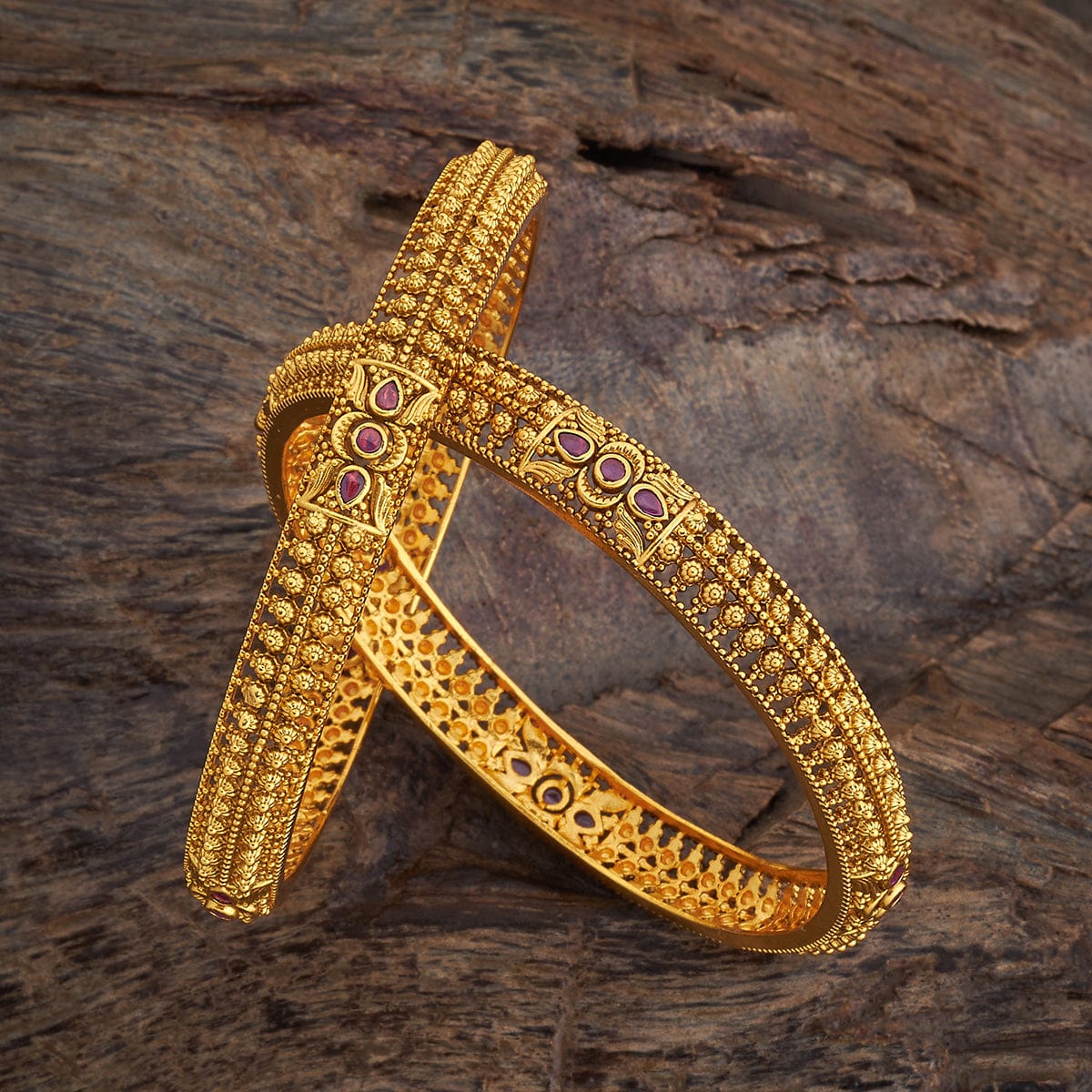 Antique Bangle 177735 - Image 7