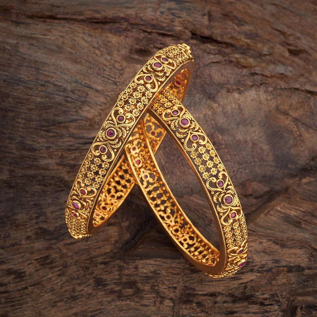 Antique Bangle 180552 - Image 5