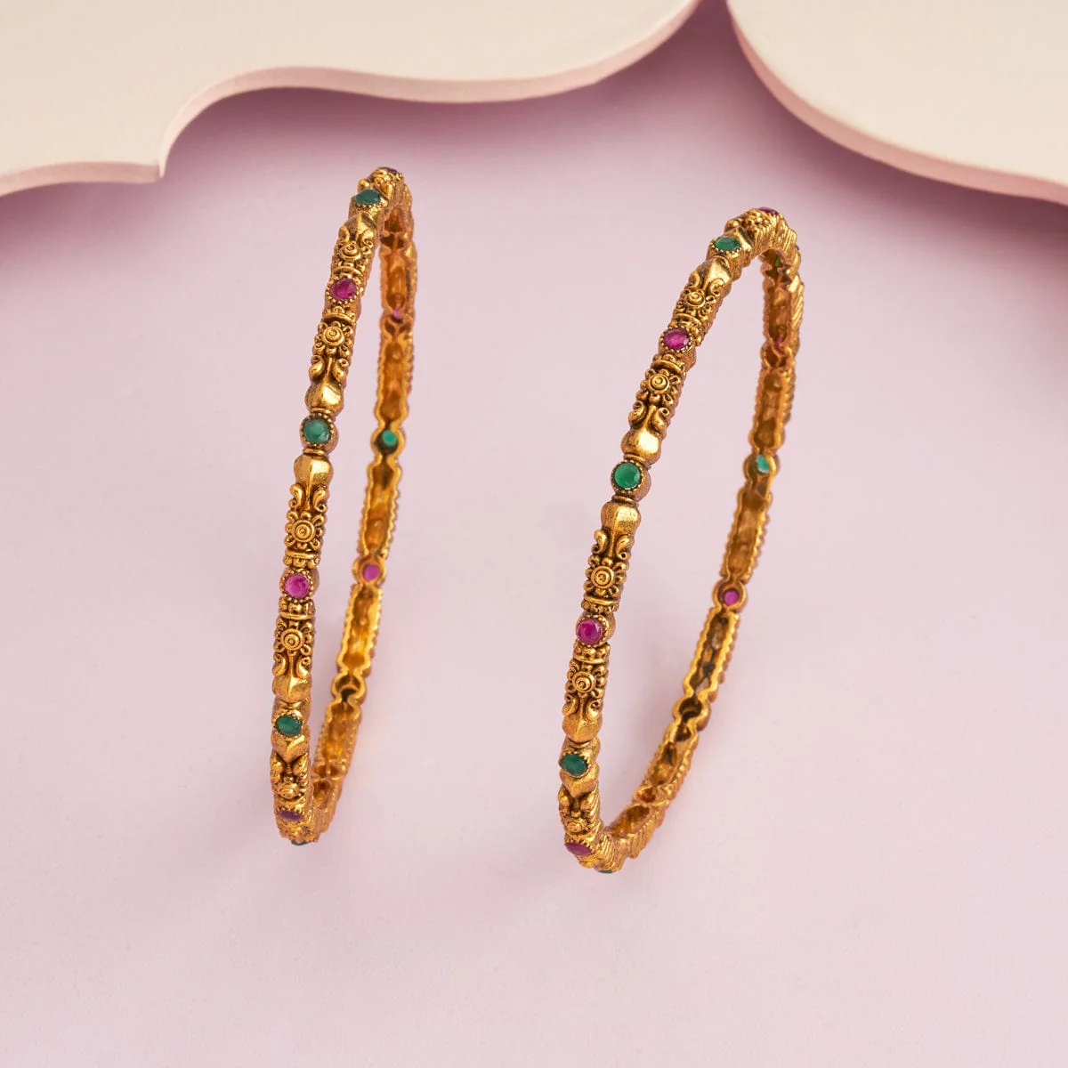 Antique Bangle 181223 - Image 2