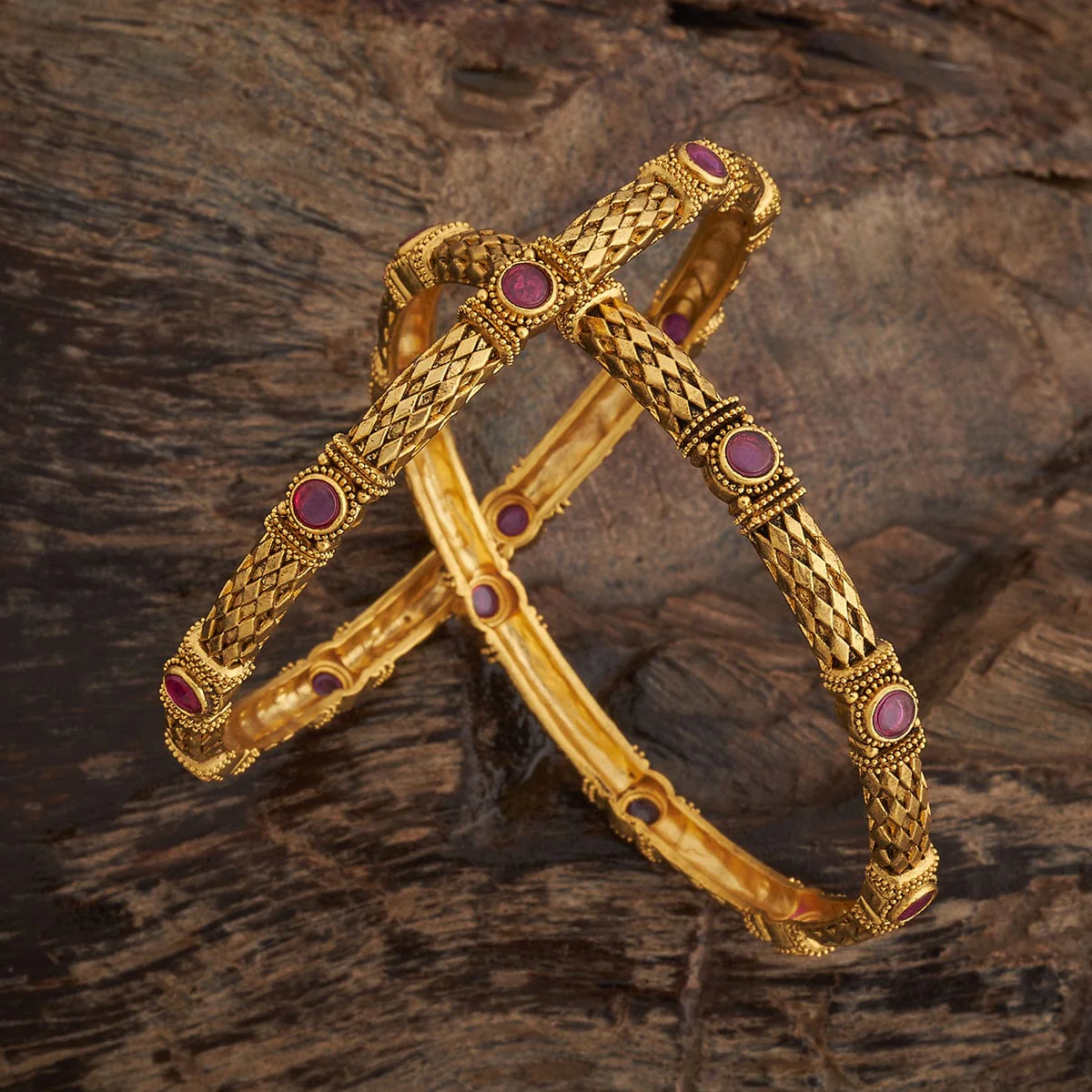 Antique Bangle 181224 - Image 7