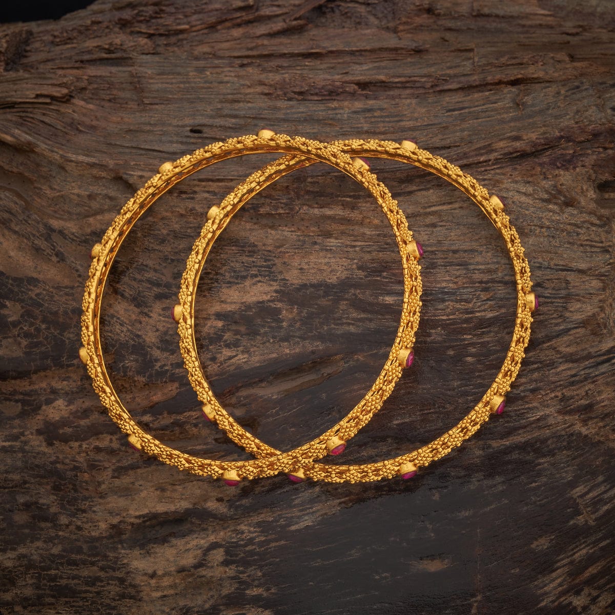 Antique Bangle 181225 - Image 3