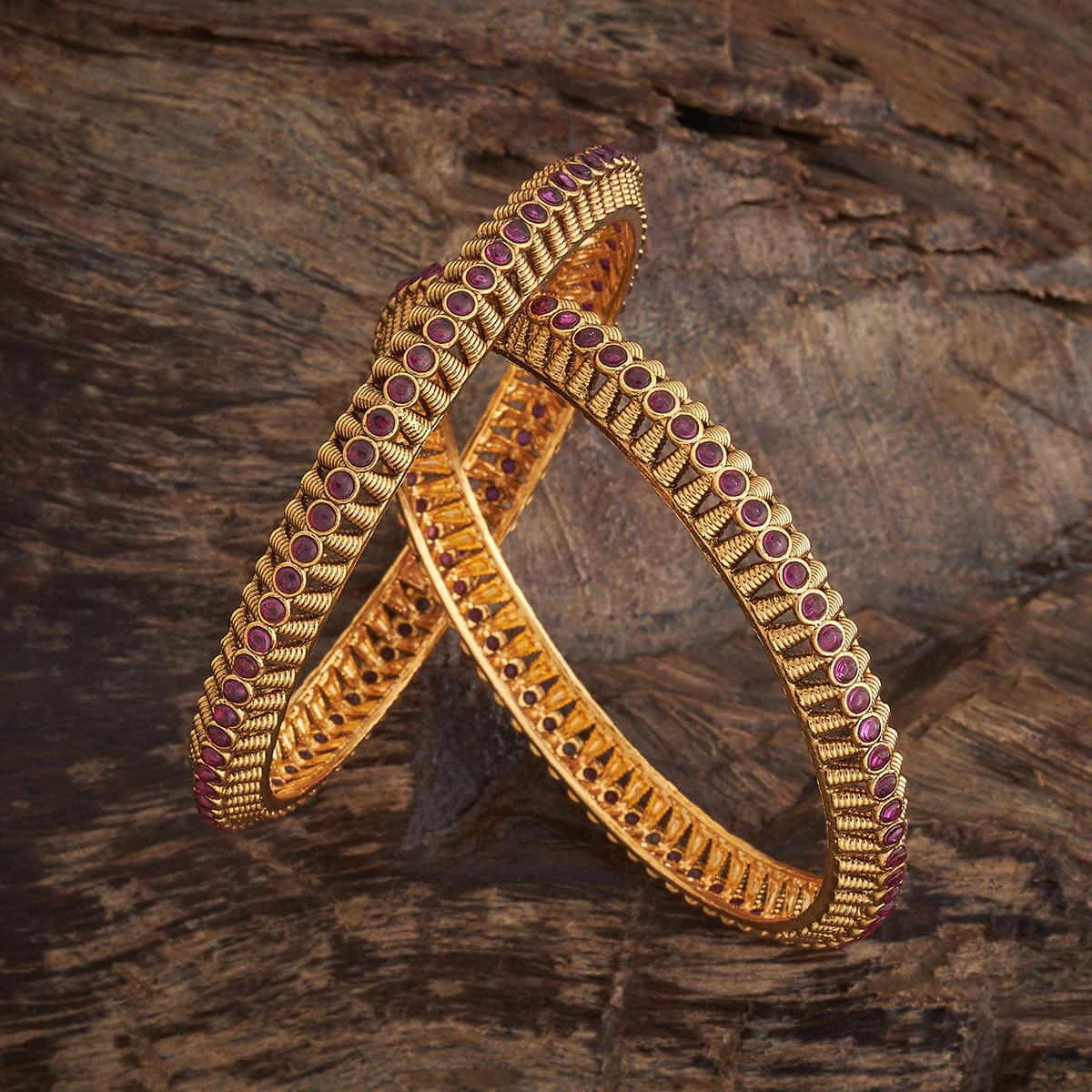 Antique Bangle 182426 - Image 6