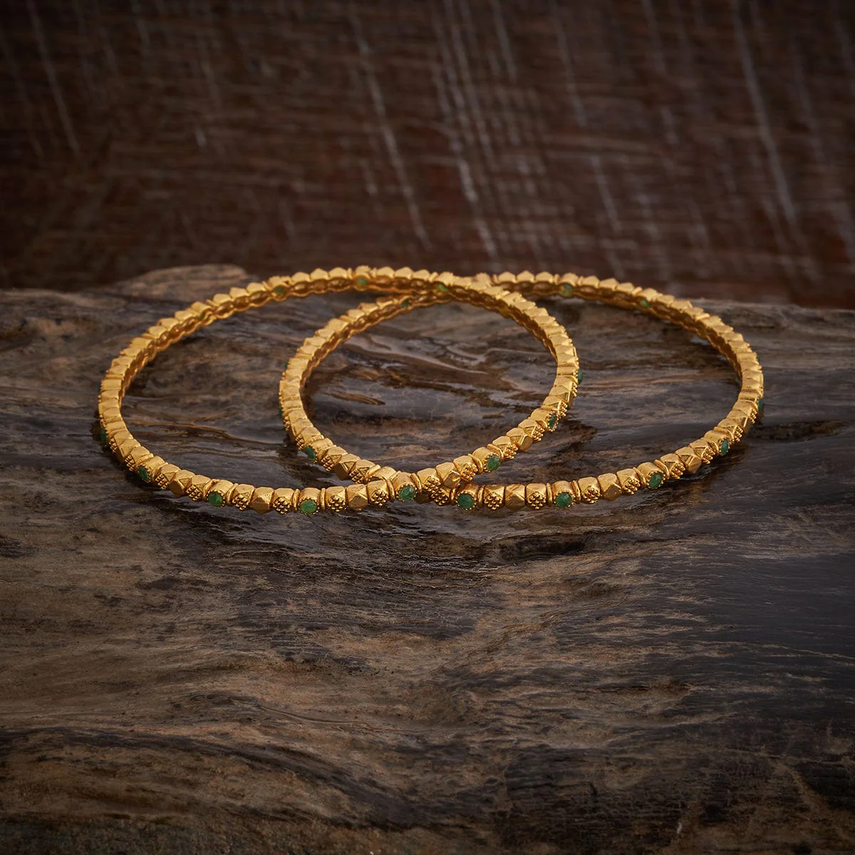 Antique Bangle 182606 - Image 4