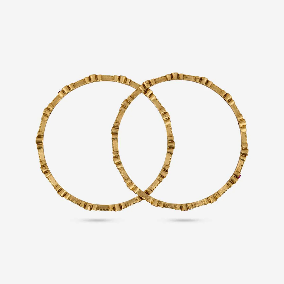 Antique Bangle 183325 - Image 3