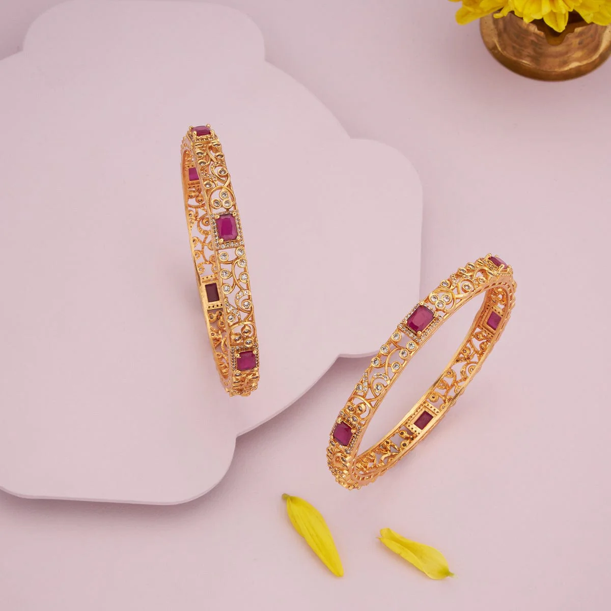Antique Bangle 184544 - Image 2