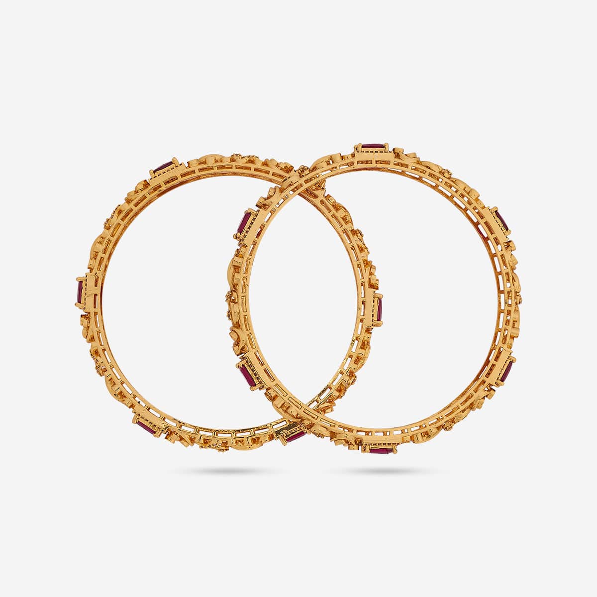 Antique Bangle 184544 - Image 3