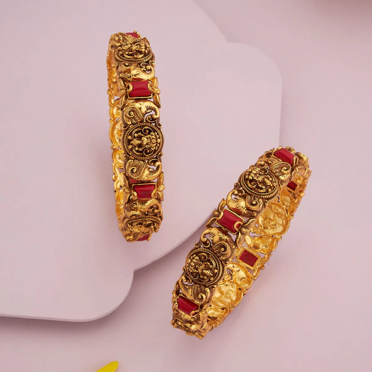 Antique Bangle 185109 - Image 2
