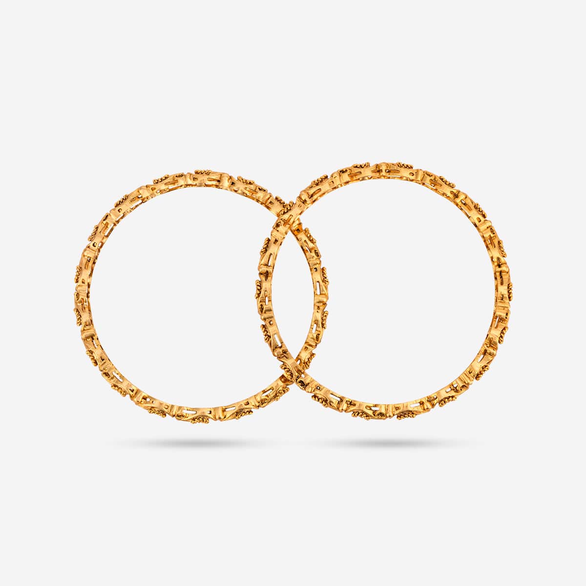 Antique Bangle 186555 - Image 3