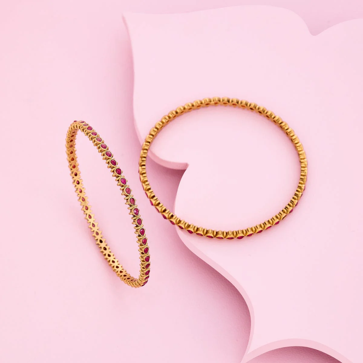 Antique Bangle 186659 - Image 2