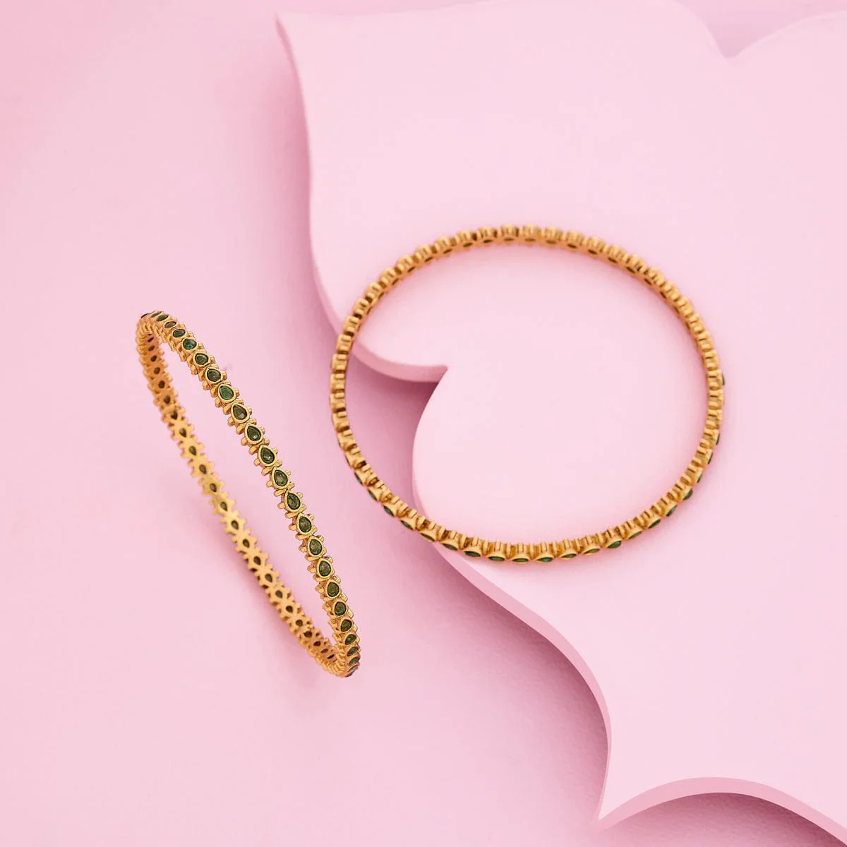 Antique Bangle 186659 - Image 8