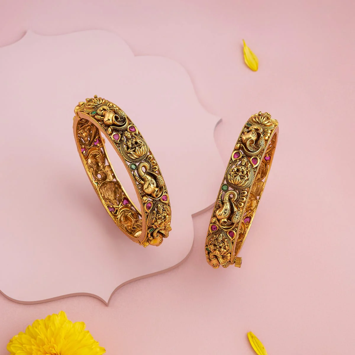 Antique Bangle 186661 - Image 2