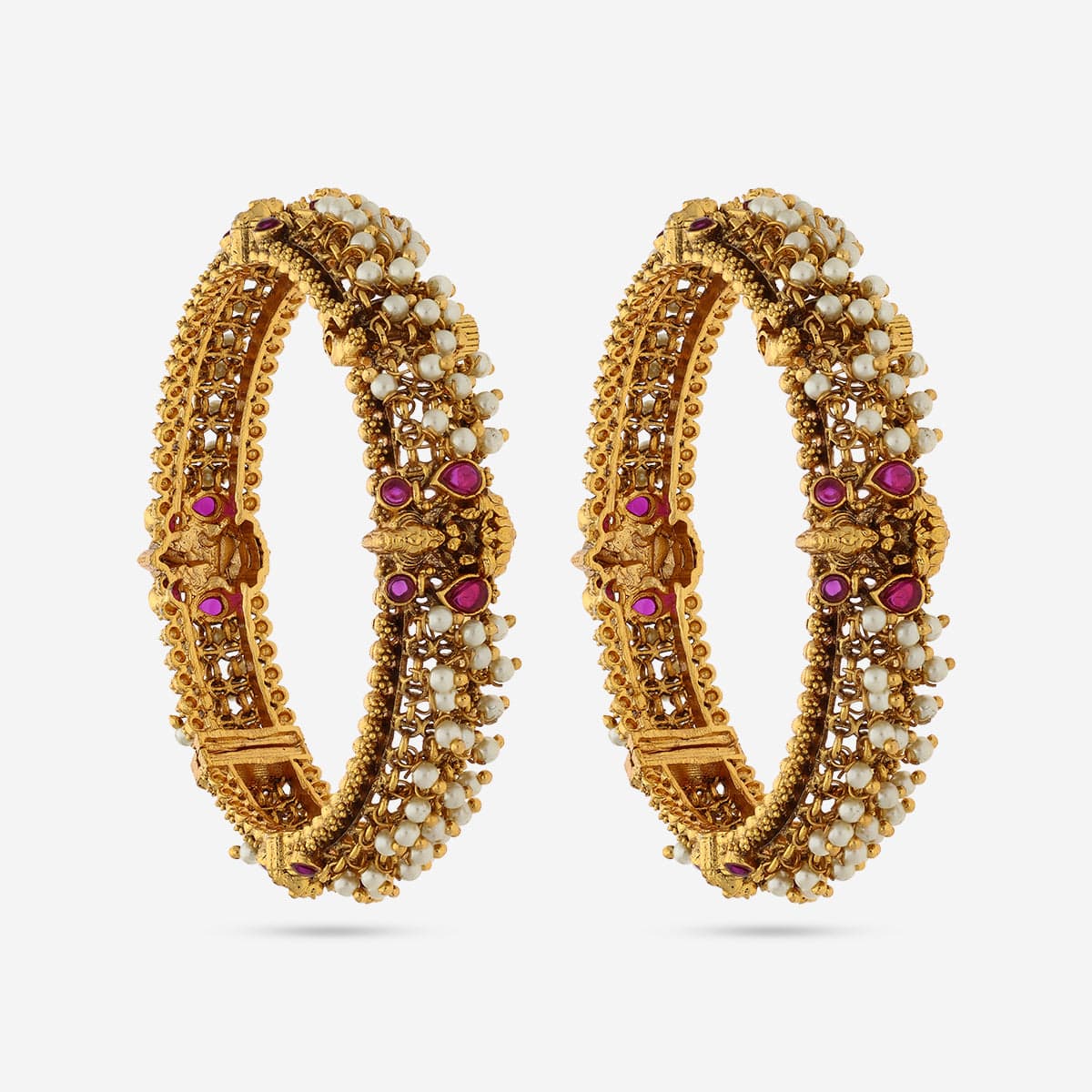 Antique Bangle 187080 - Image 5