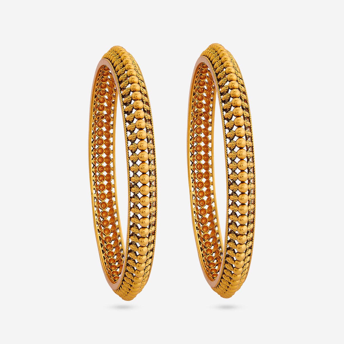 Antique Bangle 188699 - Image 5