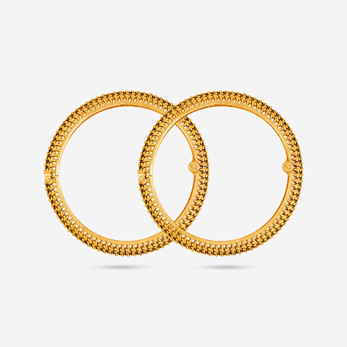 Antique Bangle 188700 - Image 4