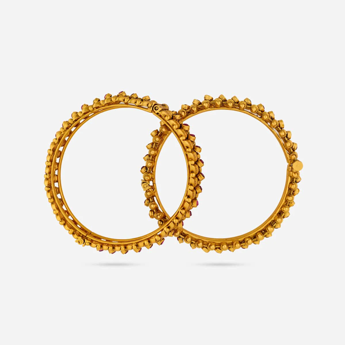 Antique Bangle 188968 - Image 5