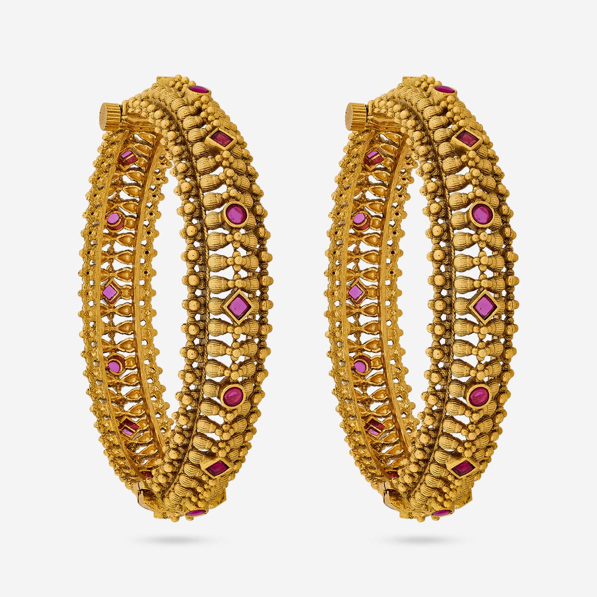 Antique Bangle 189059 - Image 5