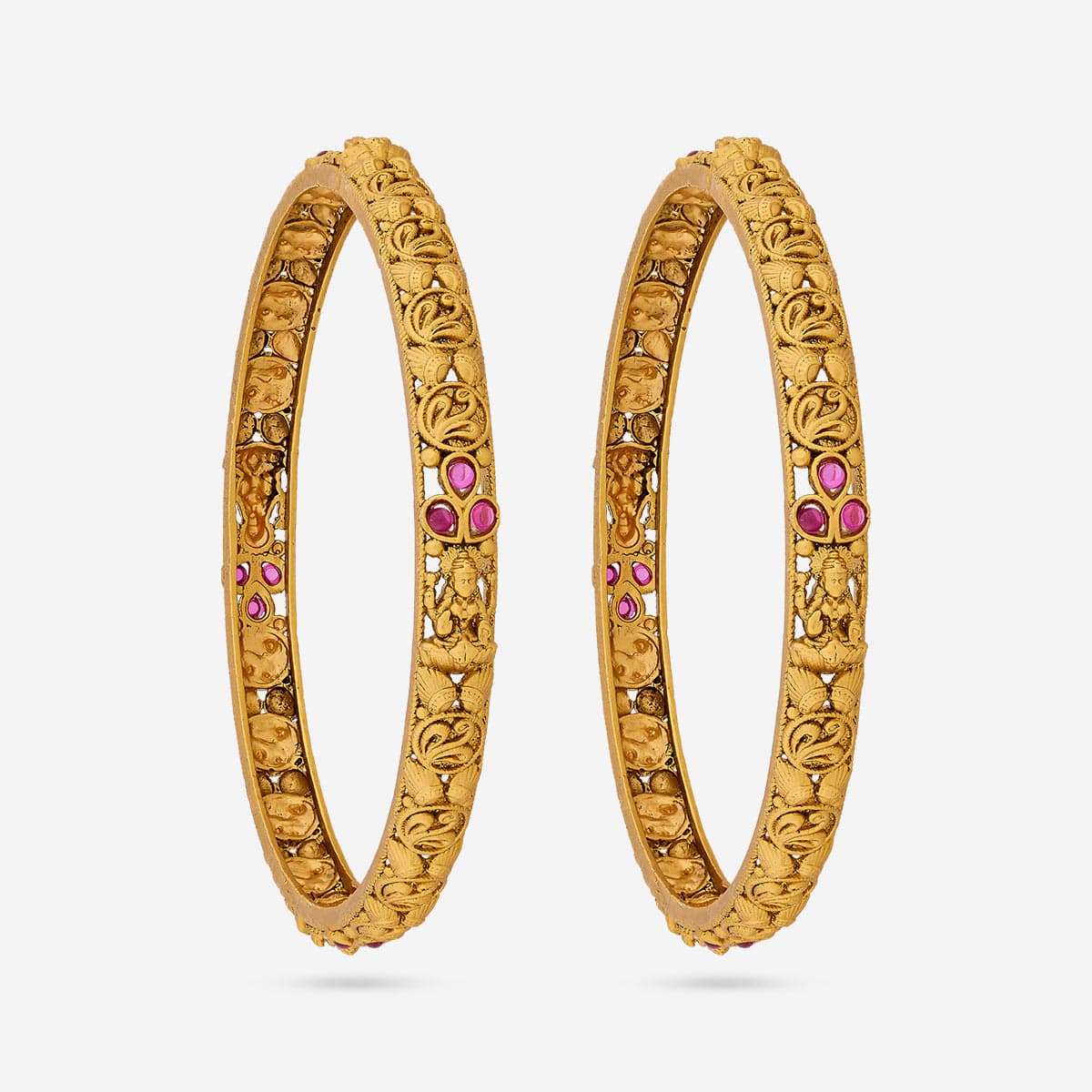 Antique Bangle 190641 - Image 4