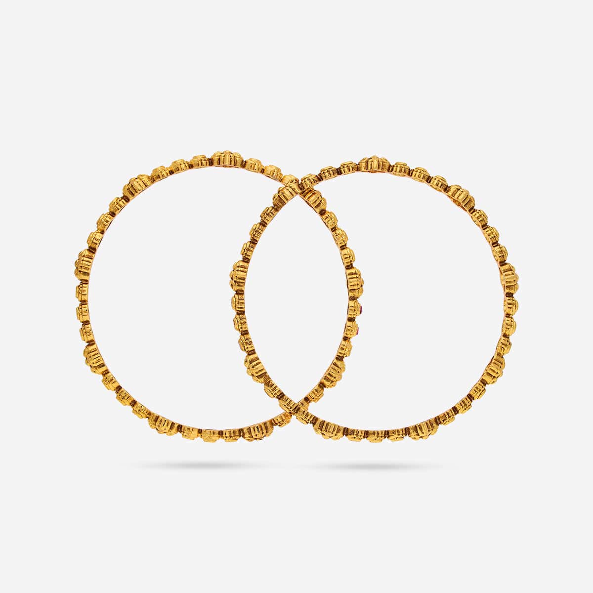 Antique Bangle 190687 - Image 3