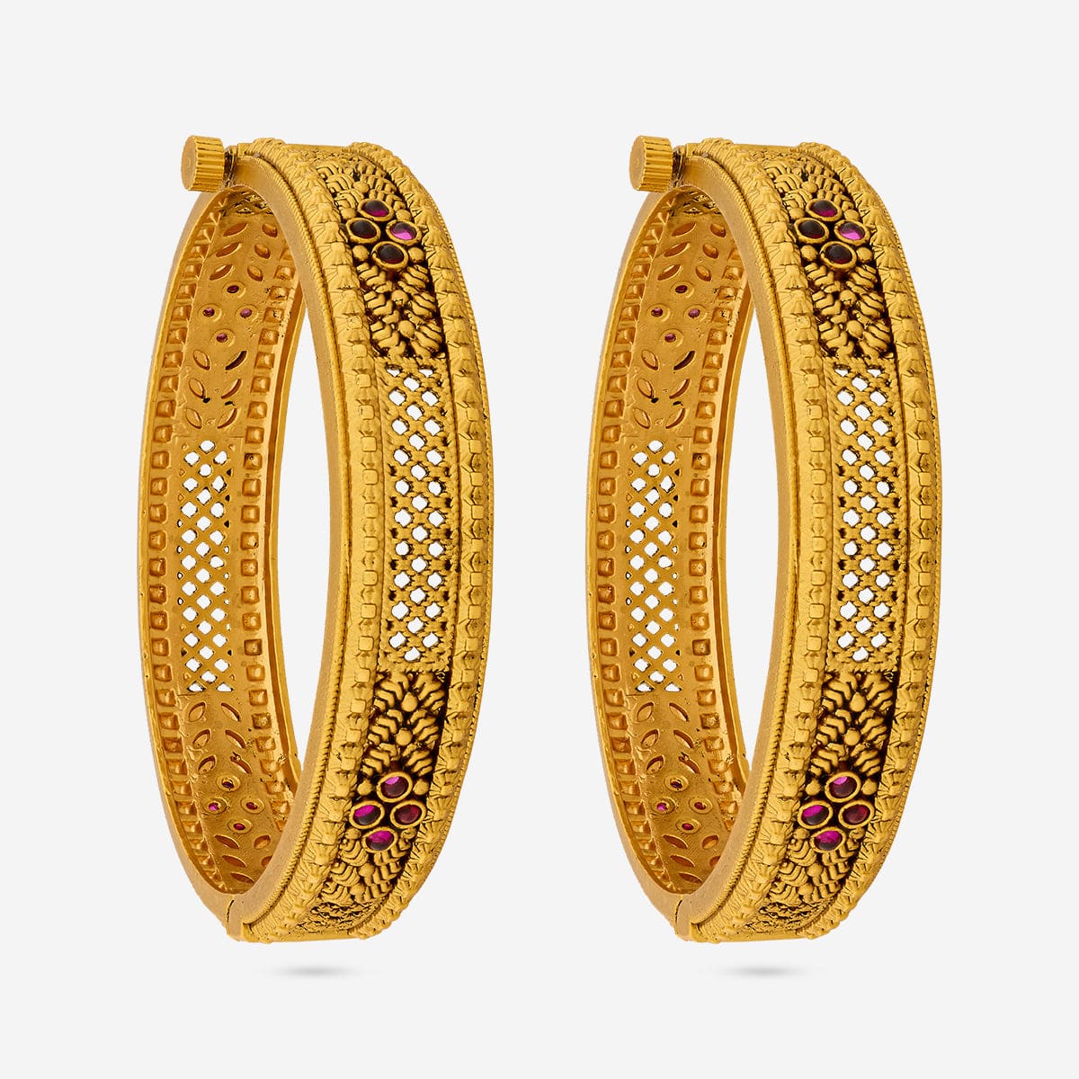 Antique Bangle 192260 - Image 5