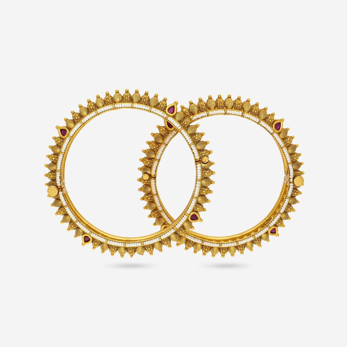 Antique Bangle 192795 - Image 4