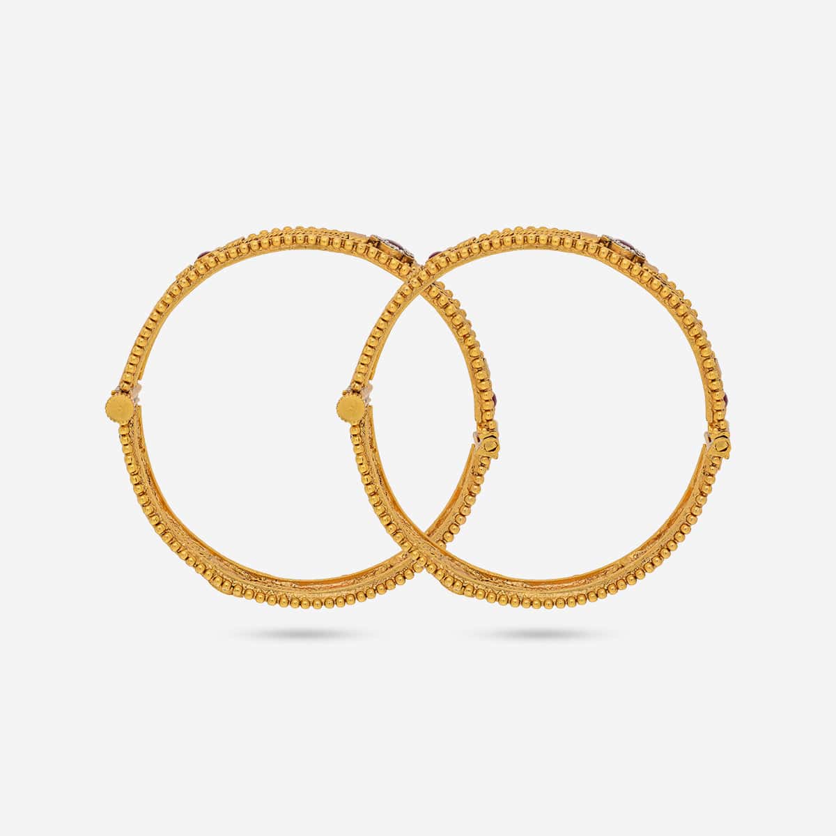 Antique Bangle 193661 - Image 4