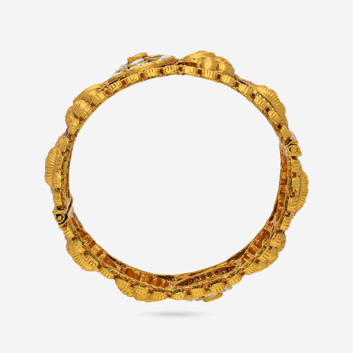 Antique Bangle 193971 - Image 5